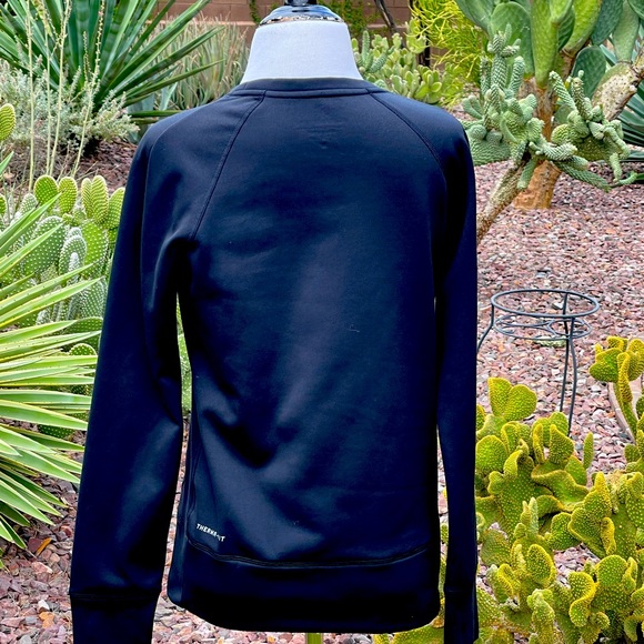 NIKE THERMA-FIT TOP - Picture 2 of 4